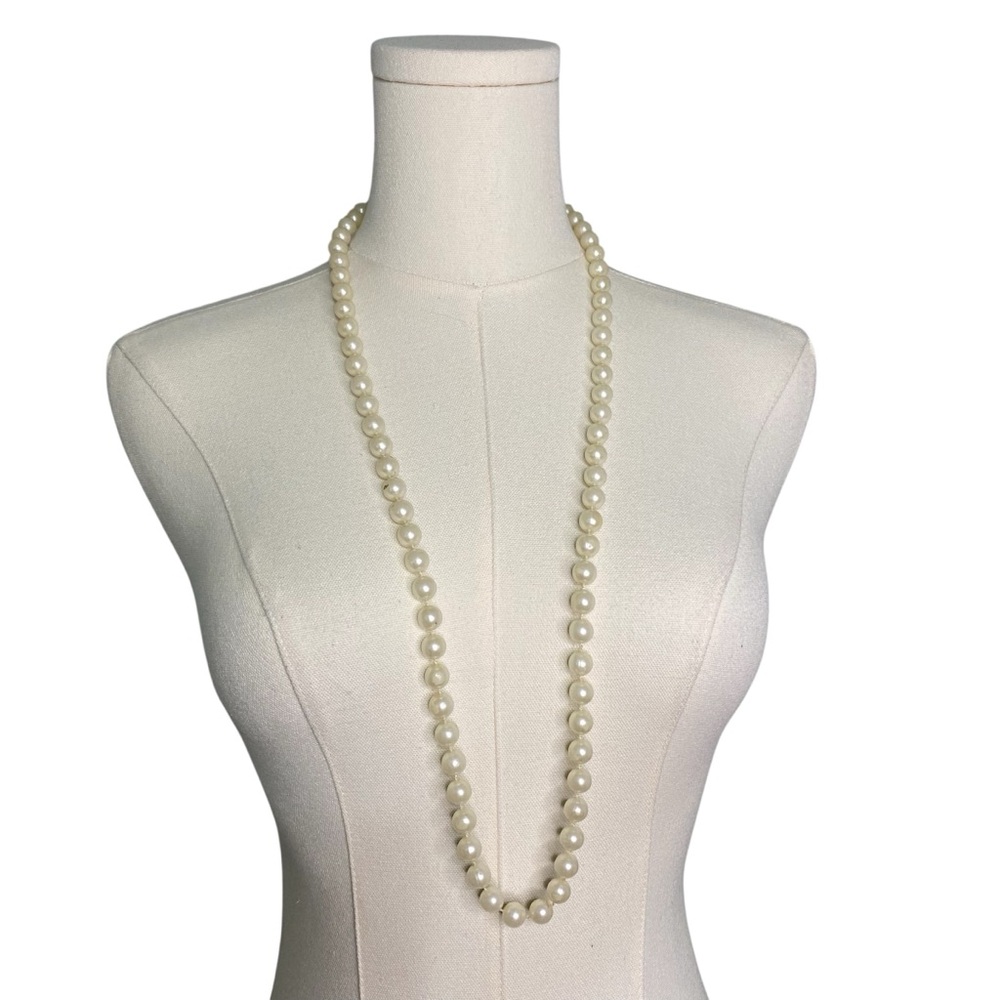 Vintage Faux Pearl Necklace